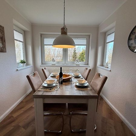 Ferienwohnung Bernsteinfinder Staedtische Bestlage Рибниц-Дамгартен Екстериор снимка
